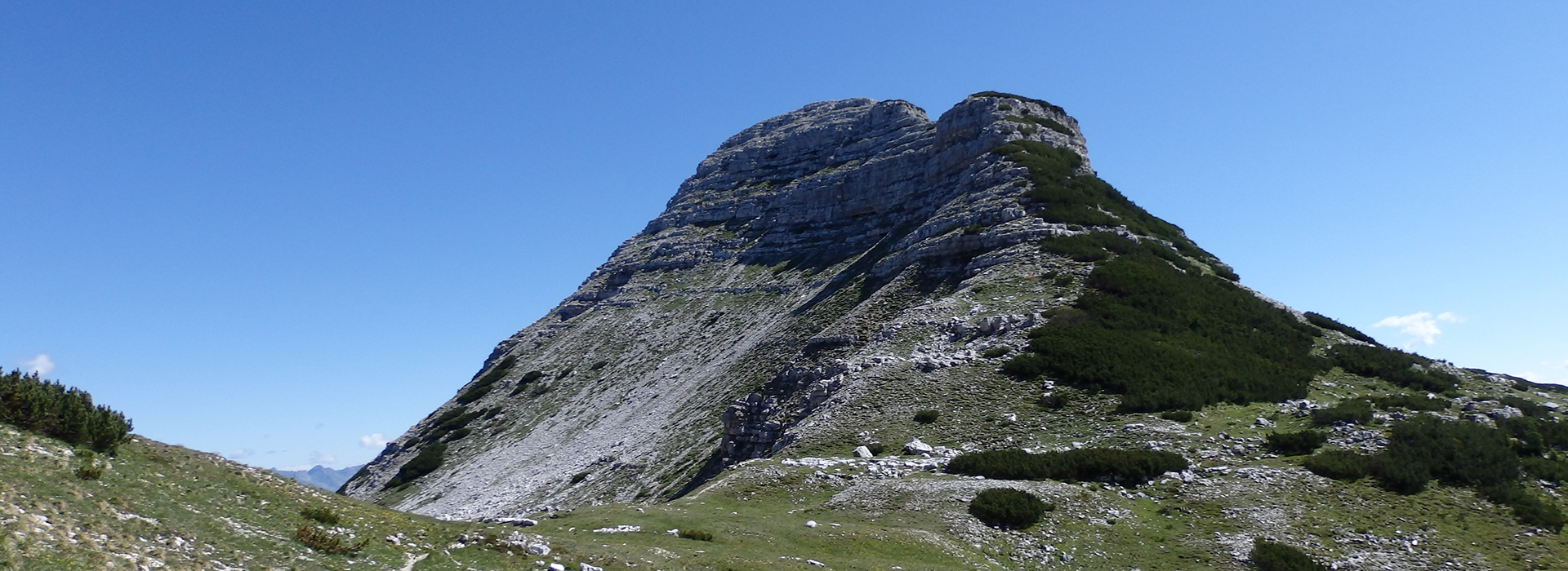 Escursione a Cima XII dalla Val di Sella: tra Veneto e Trentino